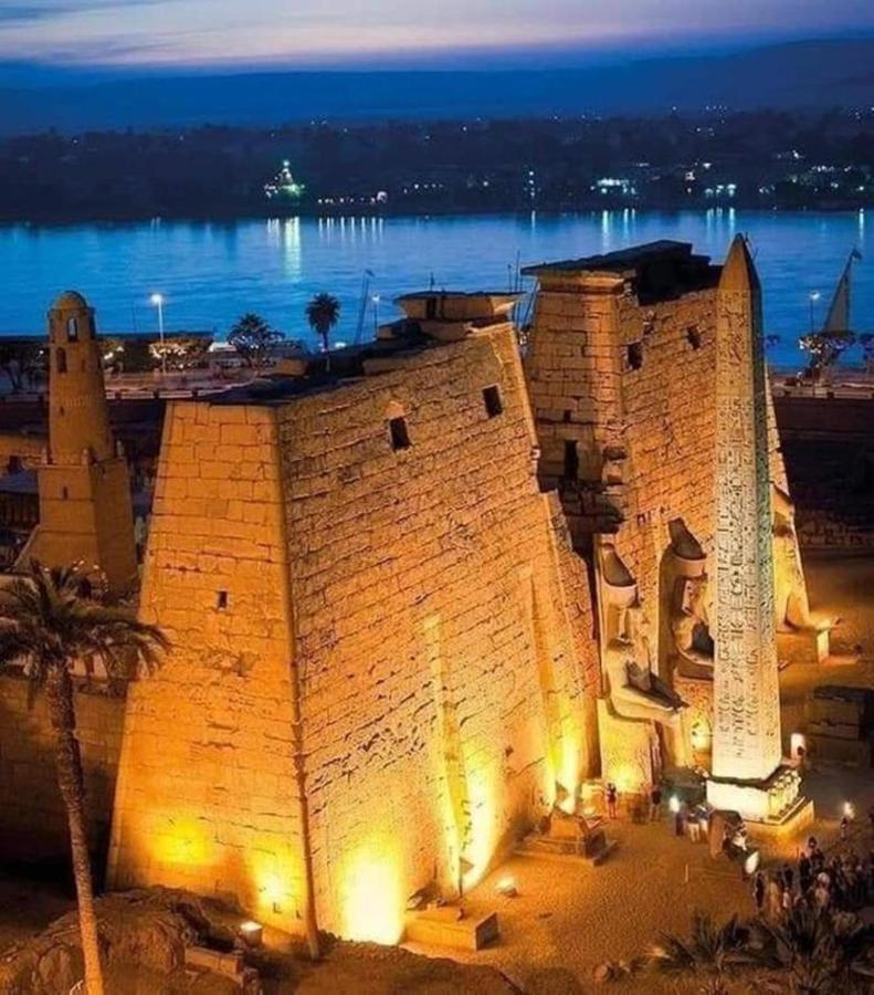 شقة Luxor Plaza House المظهر الخارجي الصورة
