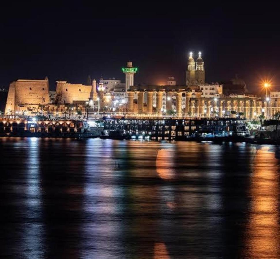 شقة Luxor Plaza House المظهر الخارجي الصورة