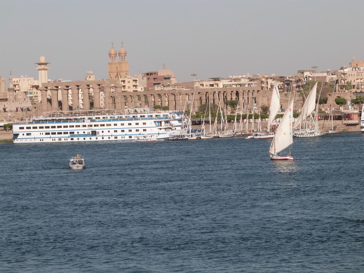 شقة Luxor Plaza House المظهر الخارجي الصورة