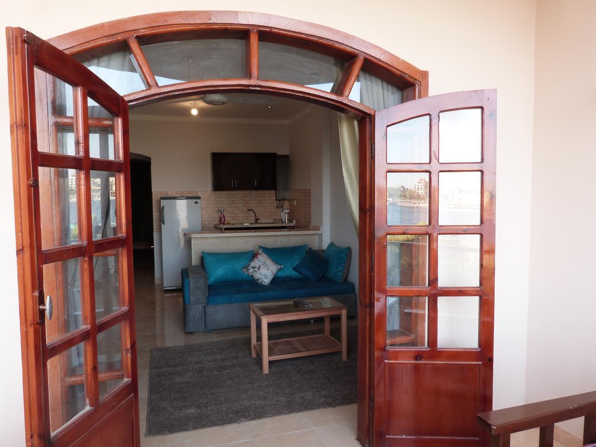 شقة Luxor Plaza House المظهر الخارجي الصورة