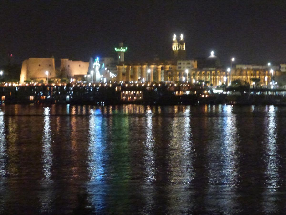 شقة Luxor Plaza House المظهر الخارجي الصورة